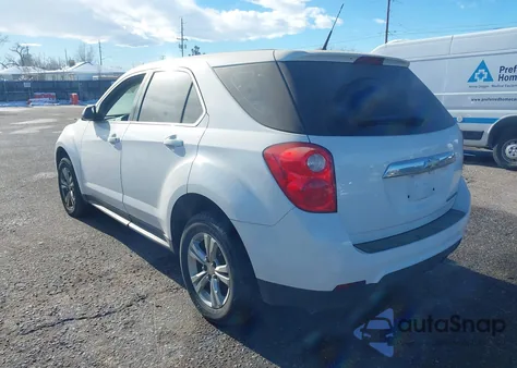 2010 Chevrolet Equinox Ls z USA, uszkodzony, nr VIN 2CNALBEW7A6387882